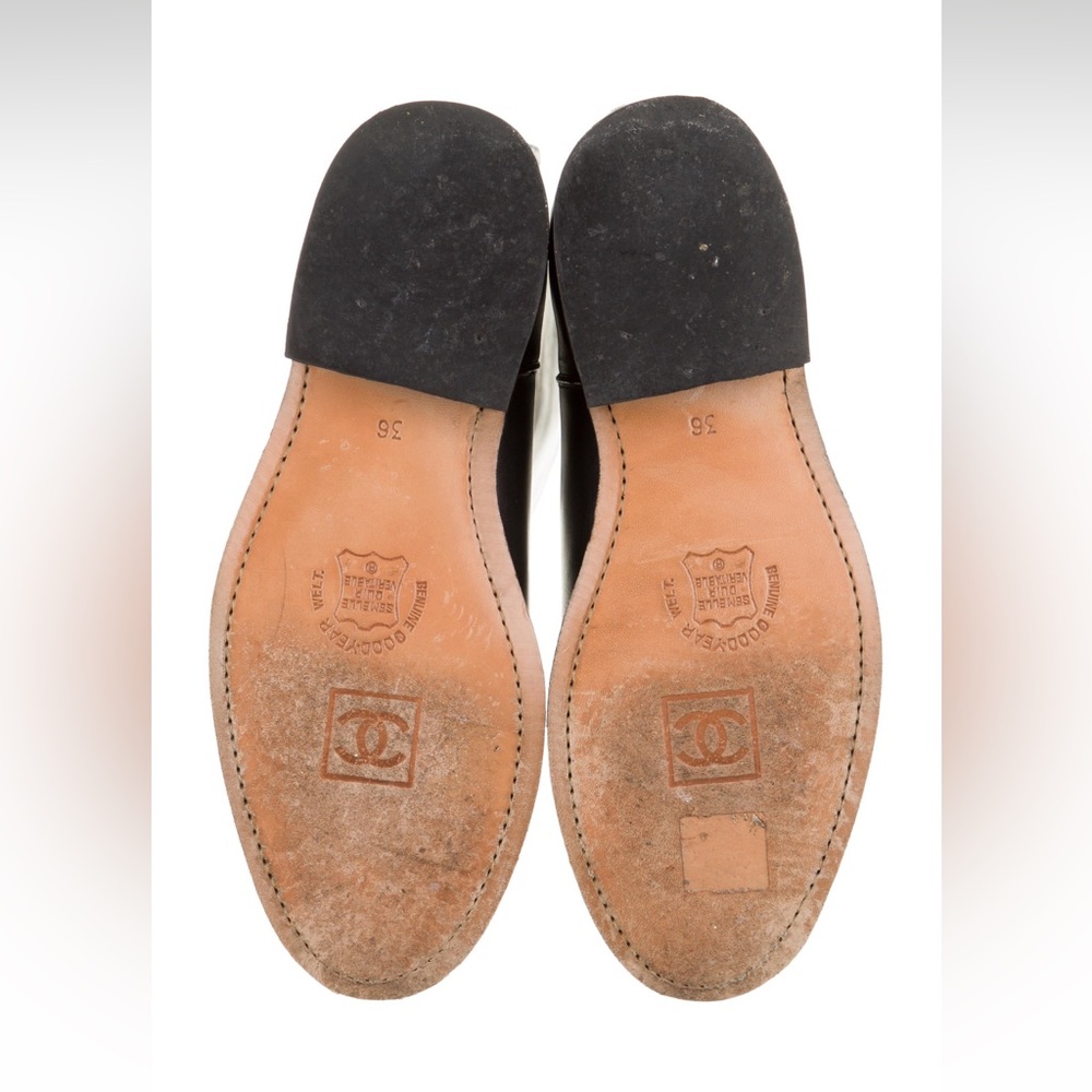 Chanel leather knee high boots - Picture 5 of 6